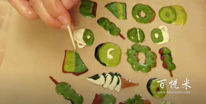 日本小姐姐做的奶油蛋糕卷，個個都像藝術(shù)品，美到不忍下口哇